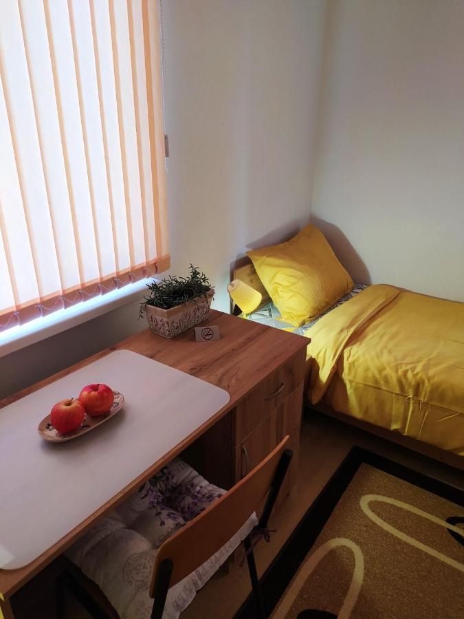Дом За Гости Осогово Apartment Kyustendil Luaran gambar