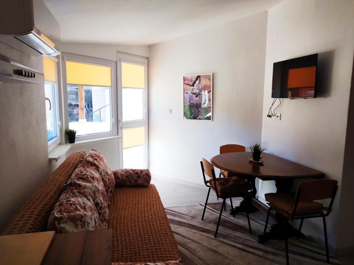 Дом За Гости Осогово Apartment Kyustendil Luaran gambar
