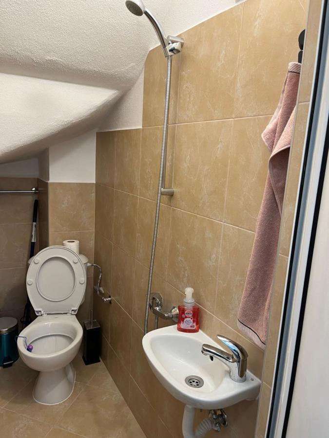 Дом За Гости Осогово Apartment Kyustendil Luaran gambar