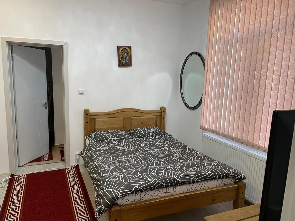 Дом За Гости Осогово Apartment Kyustendil Luaran gambar
